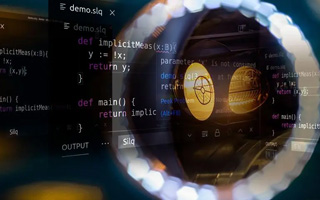 镇江 api php源码,下载的php源码怎么运行呢？